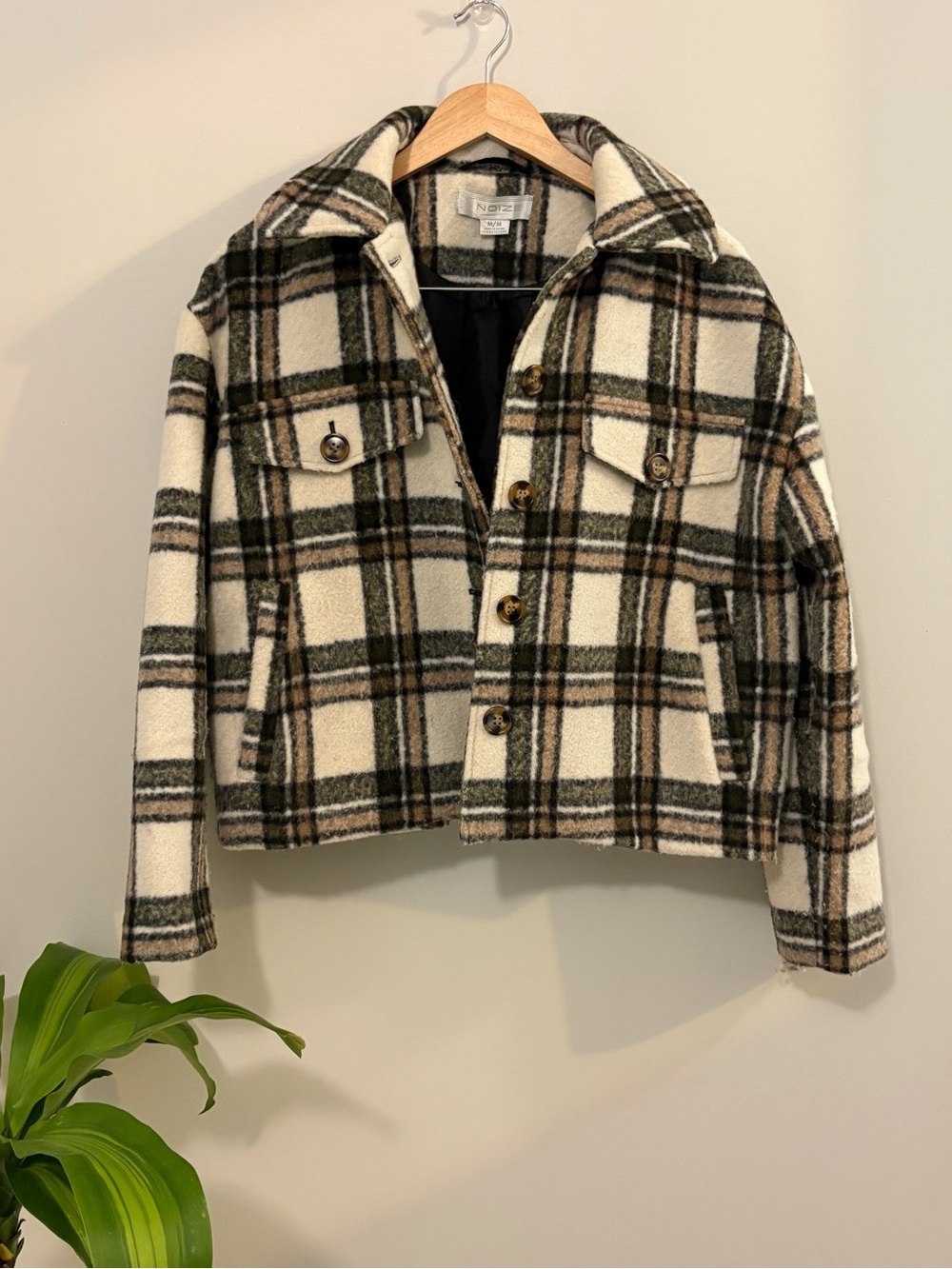 Plaid Button-Up Jacket - Picture 4 of 4